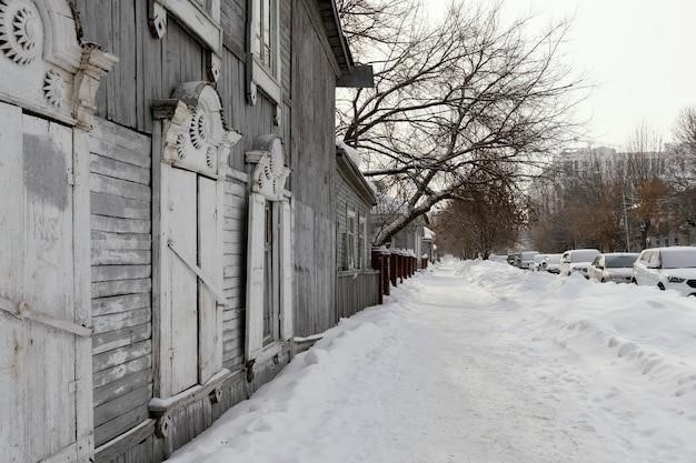 Зимний дворец: от скромного дома Петра I до роскошной резиденции Романовых